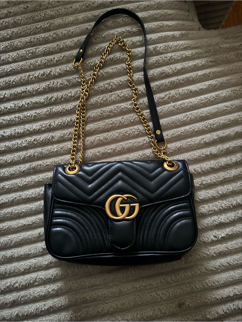 Gucci Black Quilted Leather Shoulder Bag with Gold Hardware